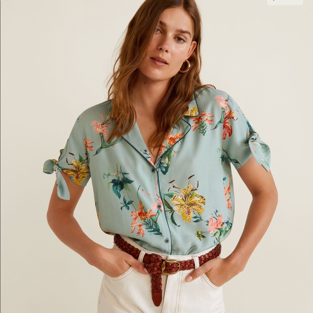 Mango floral print top, size 2